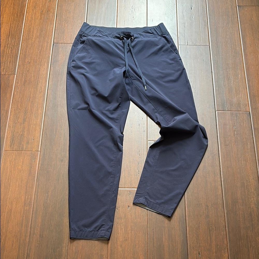 Athleta Women's Dark Blue Summer Pants